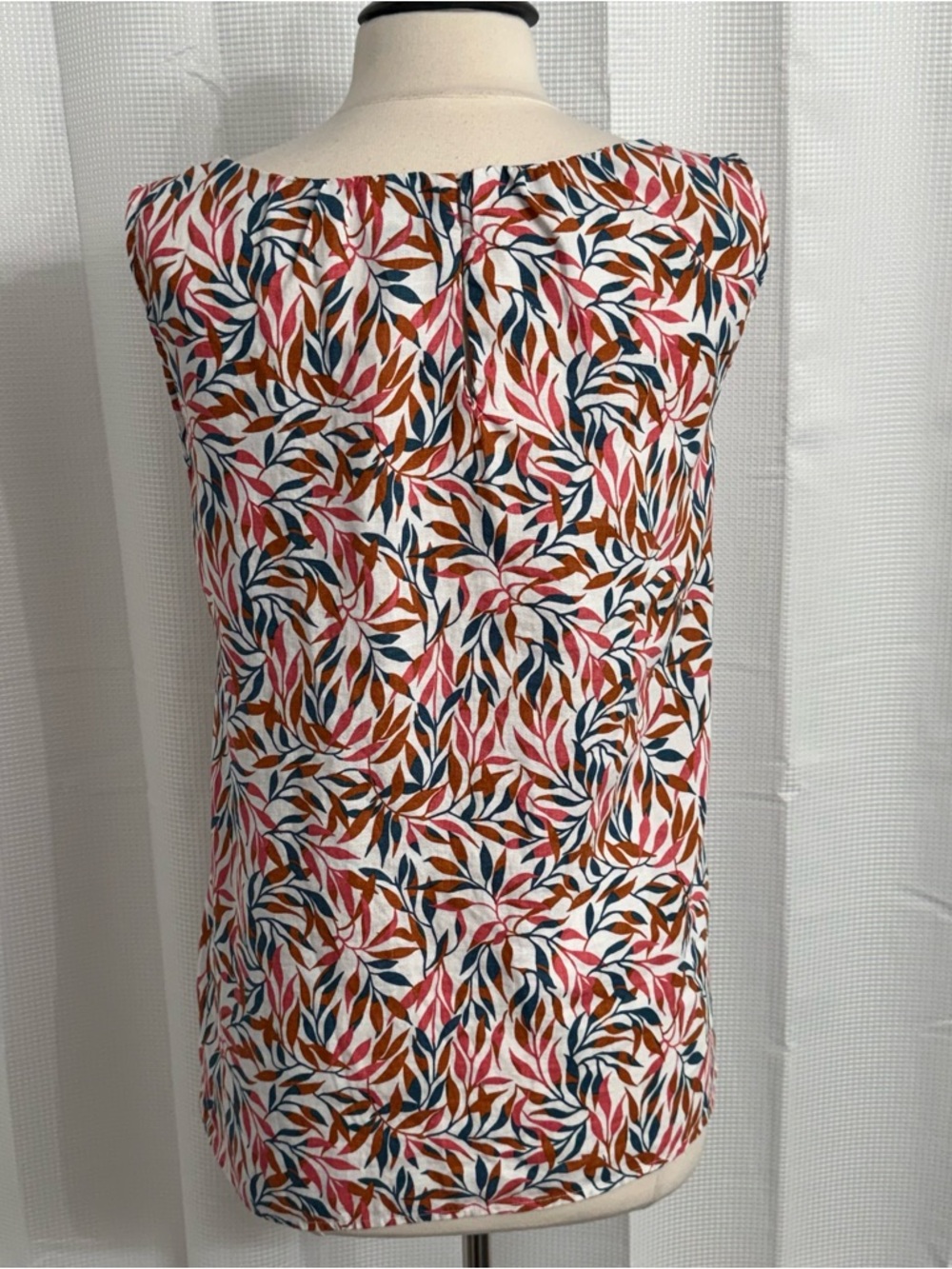 Lands' End Women's 100% Linen Sleeveless Tank Top Multi-Colored Leaf Print Sz 1X - Picture 7 of 9
